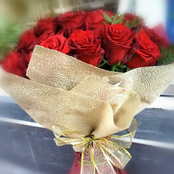 Букет Червени рози
